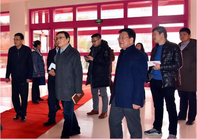 新華社陜西分社社長孫波一行來國際醫(yī)學調(diào)研