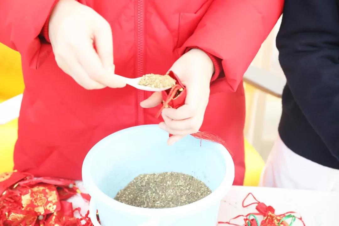 點(diǎn)贊！愛心捐款助力疫情防控