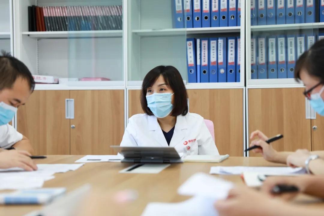 陽光網(wǎng)—薛妍：醫(yī)生要有溫度、有尺度、有深度