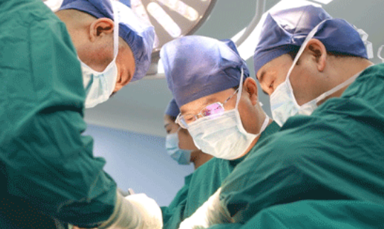 華商云健康—世界首例！我院骨科完成高難度、高科技3D打印可動人工頸椎-椎間盤復合體植入術(shù)