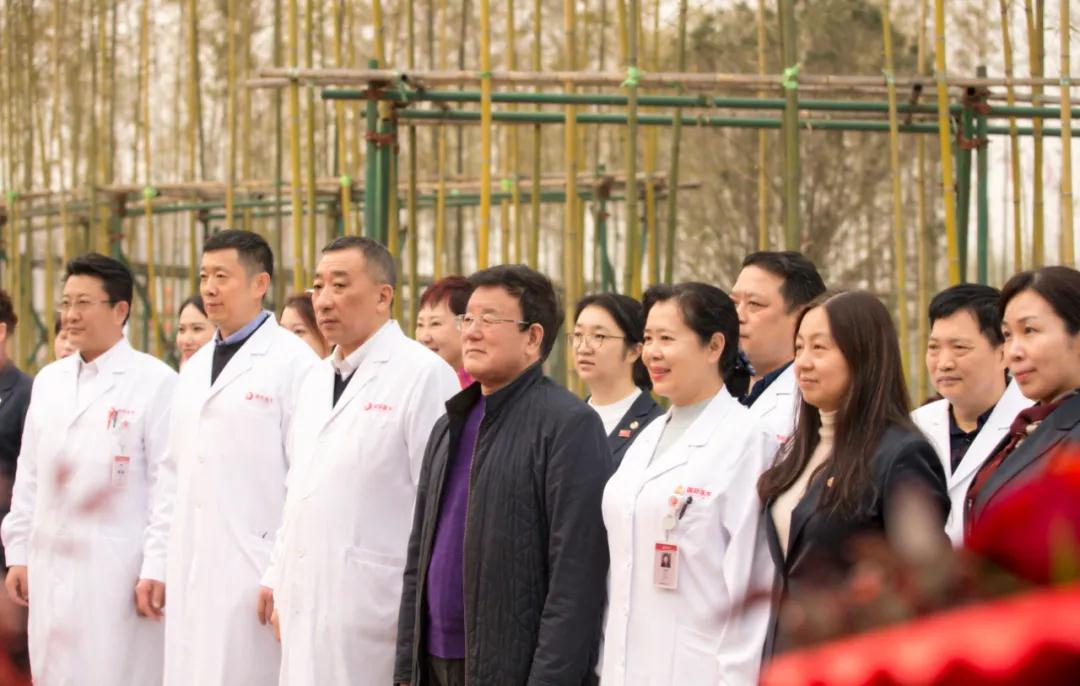 三秦都市報(bào)秦聞—西安國際醫(yī)學(xué)中心醫(yī)院 VIP 健康管理中心開科