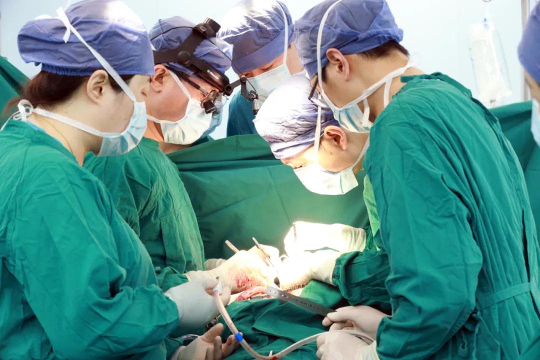 陽光網(wǎng)—春節(jié)期間，西安國際醫(yī)學(xué)中心醫(yī)院完成多臺(tái)主動(dòng)脈夾層兇險(xiǎn)術(shù)