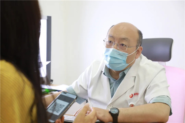 大醫(yī)之道27｜劉曉敏：身著白衣，心有錦緞