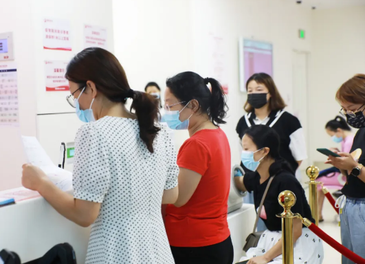 不掛號，解決多個問題，多學科MDT聯合門診讓更年期女性少跑腿，更安心！