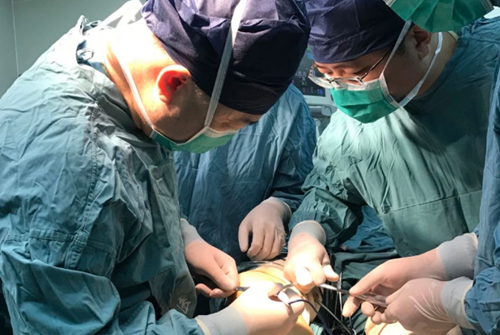 1700公里、27小時(shí)，從敦煌到西安，千里求醫(yī)、不負(fù)所盼！