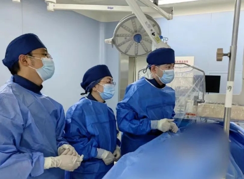 失血性休克命懸一線！急診介入治療為患者贏得生機