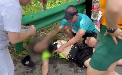 太牛掰了，醫(yī)者仁心！