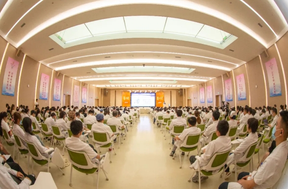 院士講堂 精彩紛呈！中國科學(xué)院竇科峰院士講授器官移植發(fā)展現(xiàn)狀