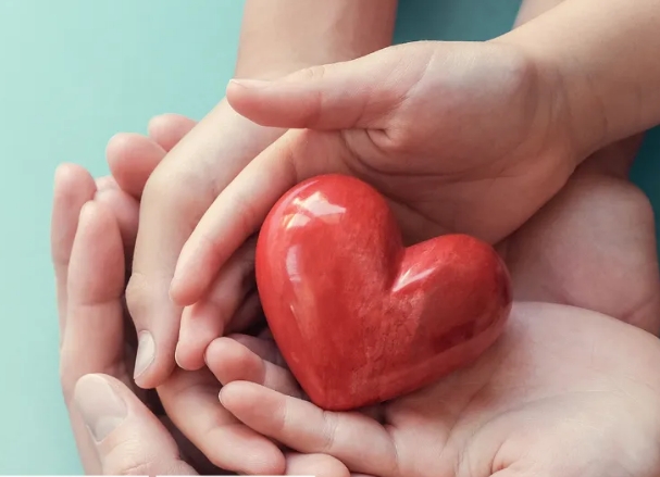 心梗救治日|牢記兩個(gè)“120”：及時(shí)撥打120電話，黃金“120”分鐘內(nèi)有效救治！